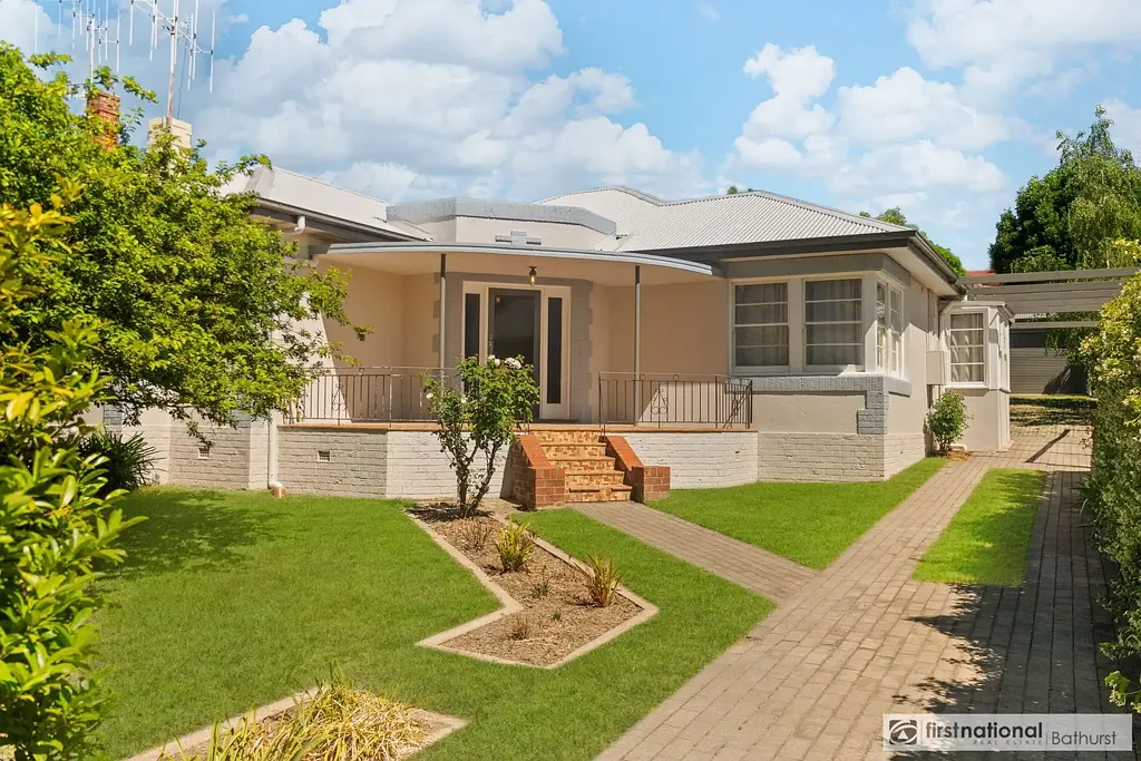 211 Hope Street, Bathurst, NSW 2795