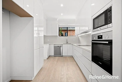 4/56 Regent Street, Bexley, NSW 2207, 2房, 1浴, Unspecified