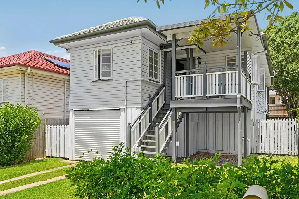 Wynnum 3Zimmer Ideal Bayside Opportunity in Prime Wynnum Location