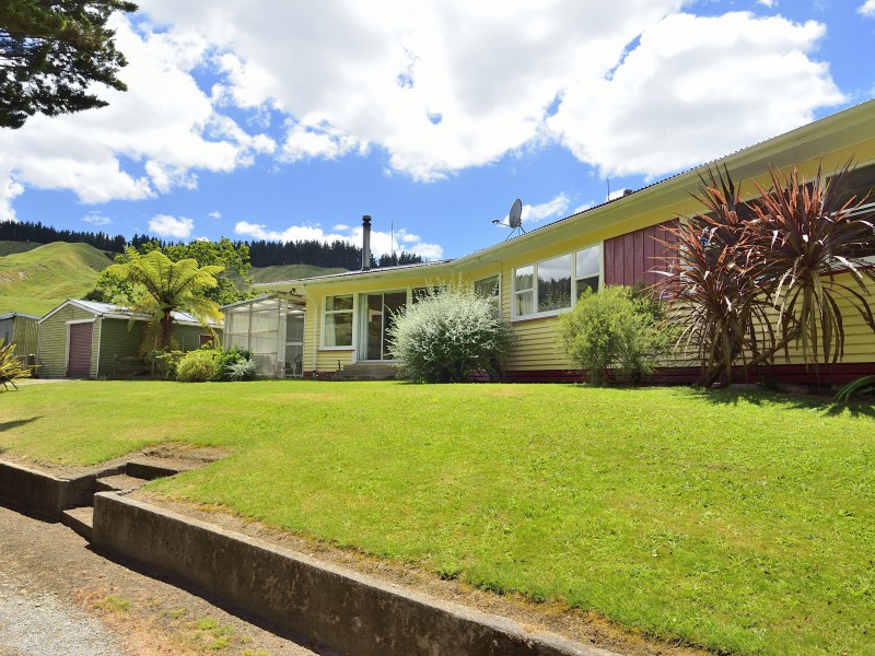 1916 Waingake Road, Waingake, Gisborne, 4 Kuwarto, 1 Banyo