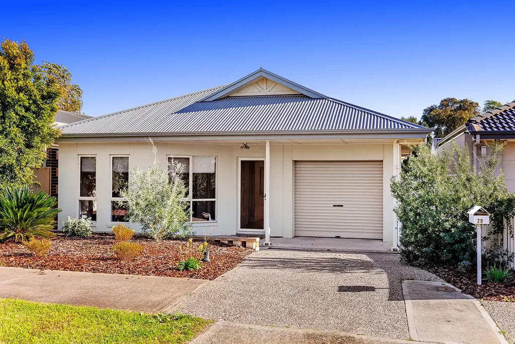 Taperoo 3 Slaapkamer Coastal Strip Gem - Family Comfort Meets Lifestyle Convenience