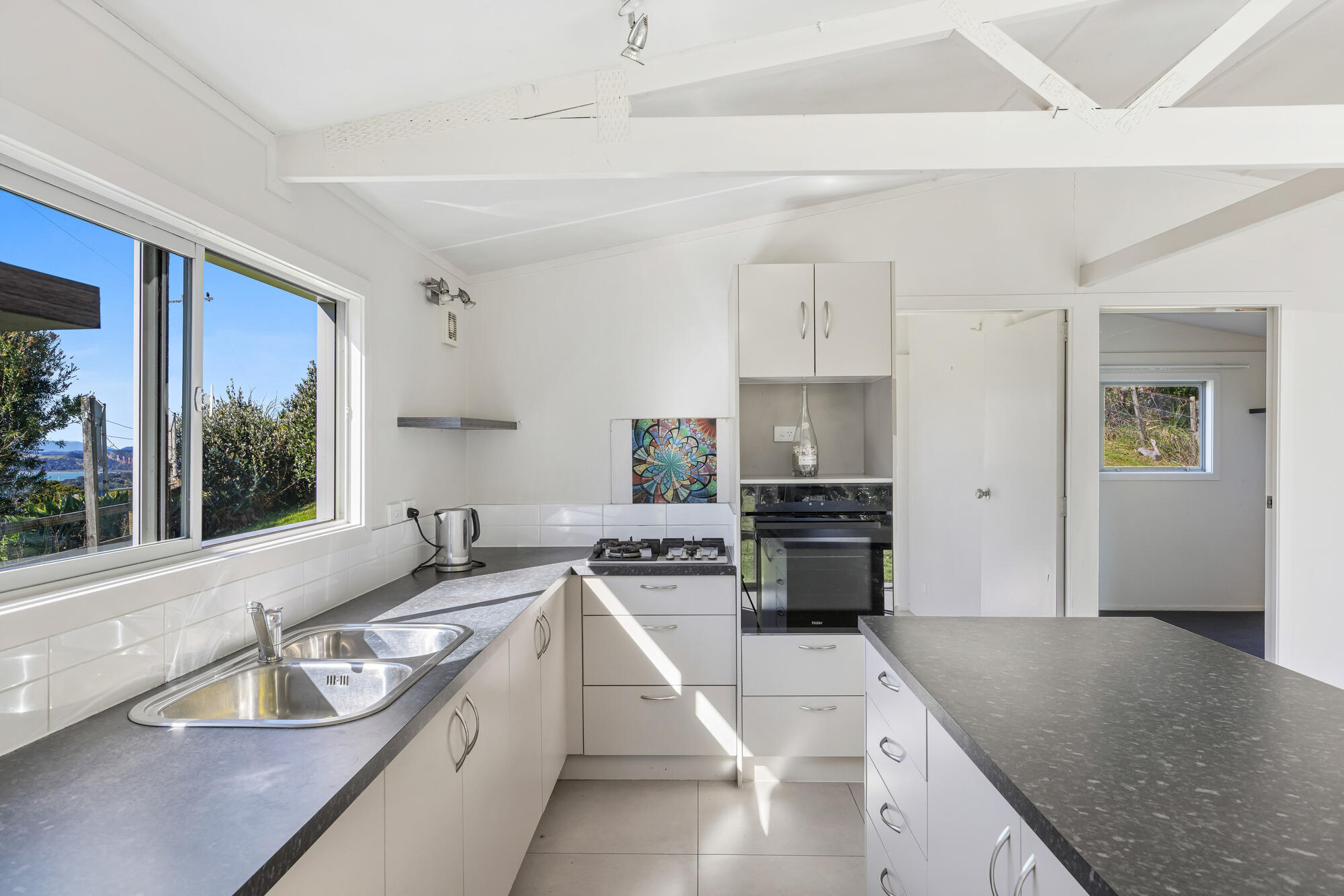 11 Ngarewa Drive, Mahurangi West, photo 12
