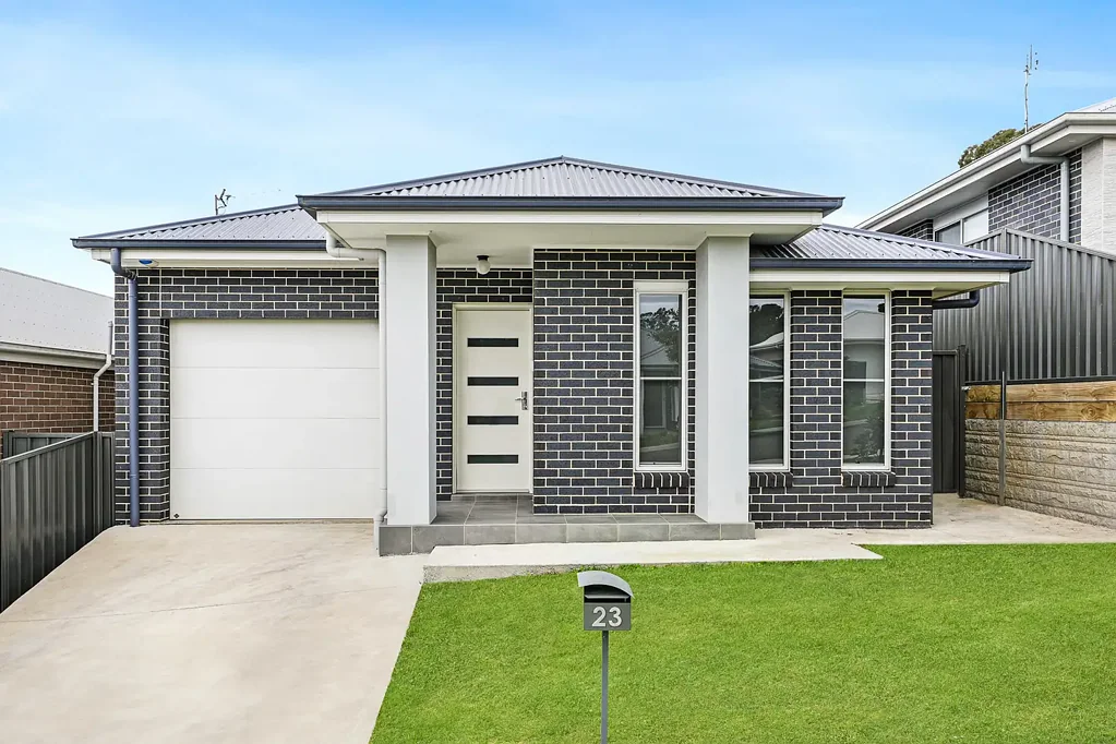 SHORT TERM LEASE… 3 MONTHS!
