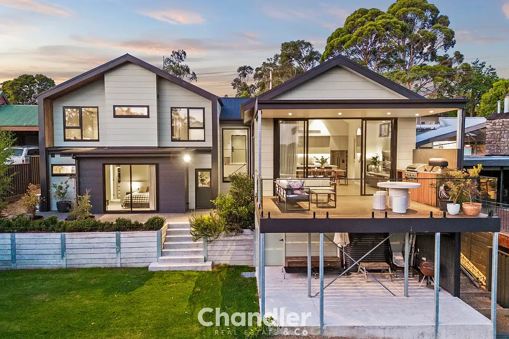 288 Glenfern Road, Upwey, VIC 3158