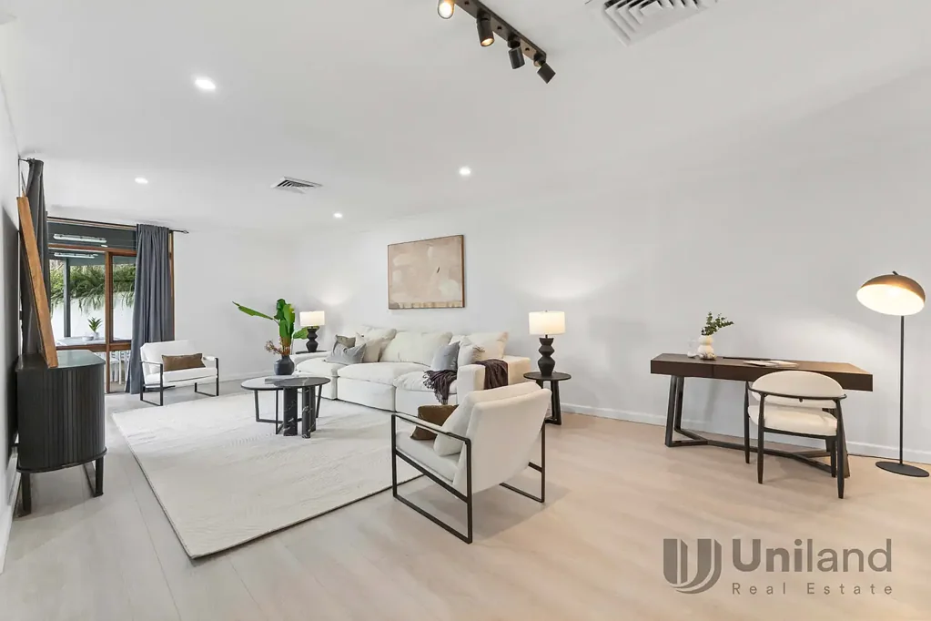 Beecroft 4房 高架家庭港湾，可俯瞰城市天际线，占地 961.1 平方米 Elevated Family Sanctuary with City Skyline Views on 961.1sqm