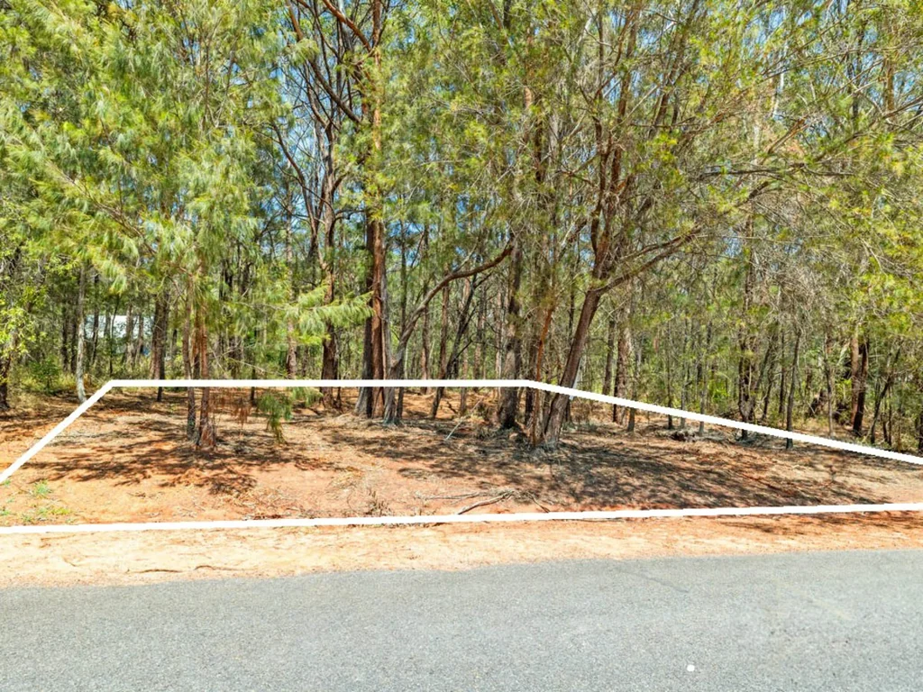16 Hume Street, Russell Island, QLD 4184