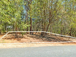 16 Hume Street, Russell Island