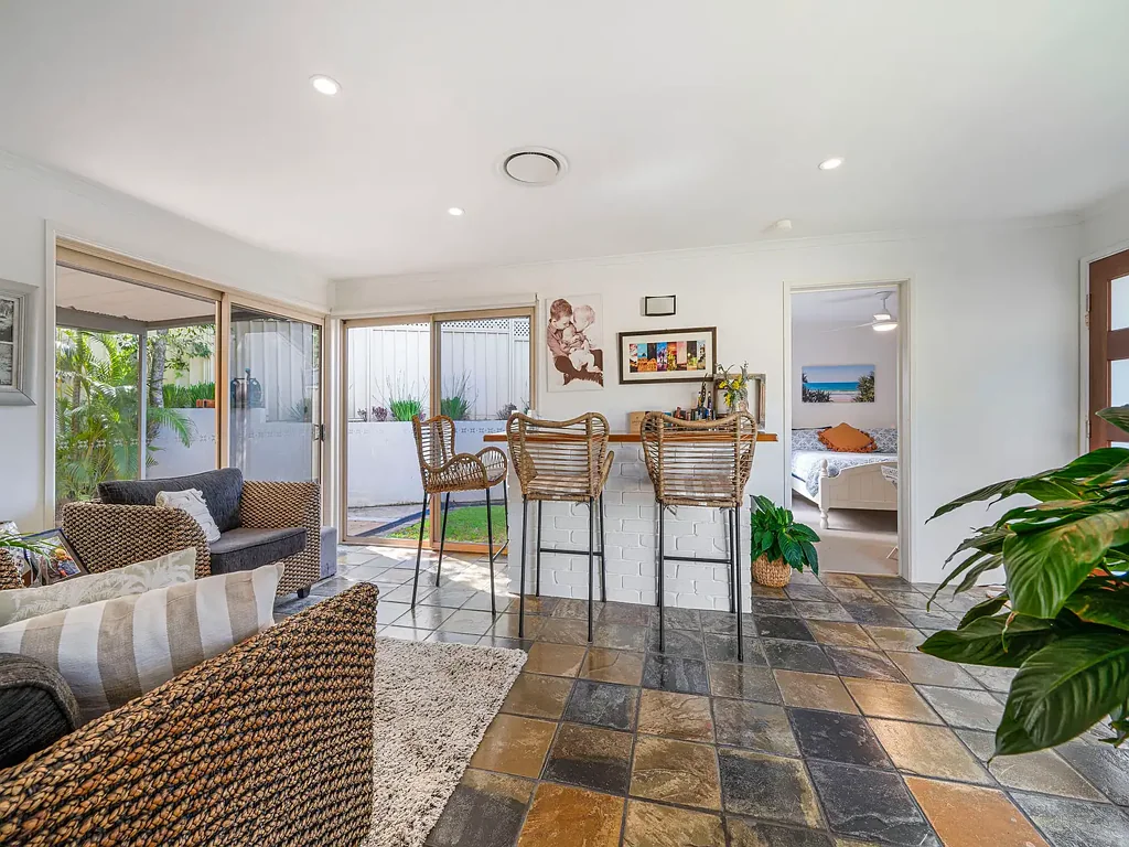 Mooloolaba 4कमरा Charm and character filled home equidistant to Mooloolaba & Alexandra Headland beaches