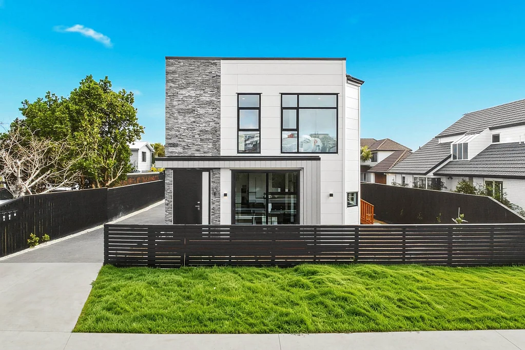 Bucklands Beach 3Kwarto The Standout Corner Home