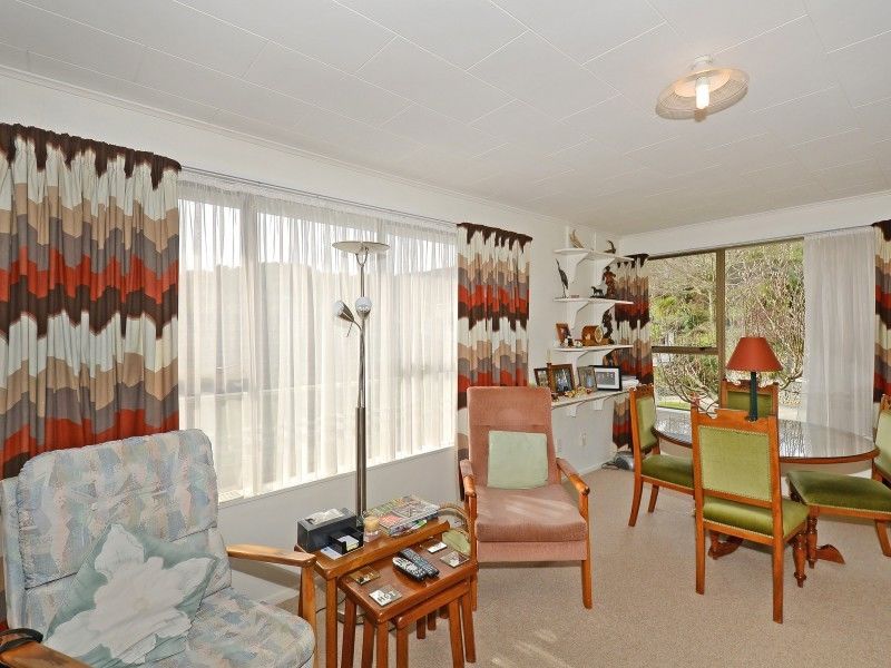 2b Goodwin Place, Pinehaven, Upper Hutt, 3 chambres, 1 salles de bain