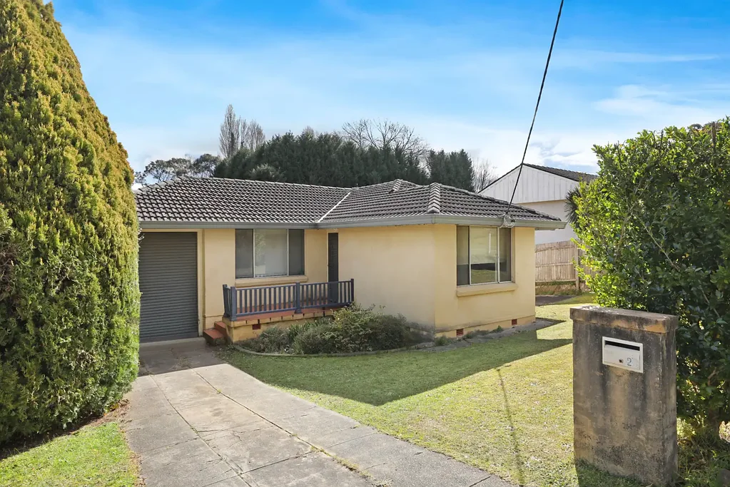 Mittagong 3 Slaapkamer Lakeside Location with an Easy Living in a Walk-to-Town