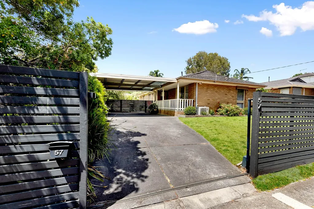 57 Leawarra Parade, Frankston, VIC 3199