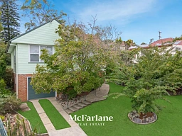 1 Fairview Avenue, Charlestown