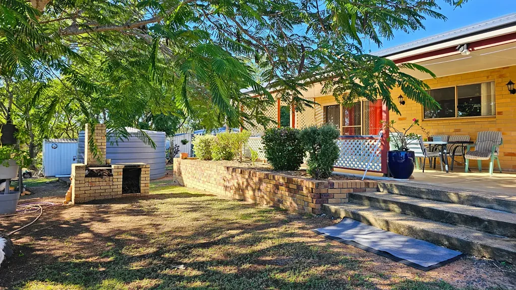 Gayndah 3 Bedroom Double Brick Home, Solar, Water Security & Paddocks - It's All Here