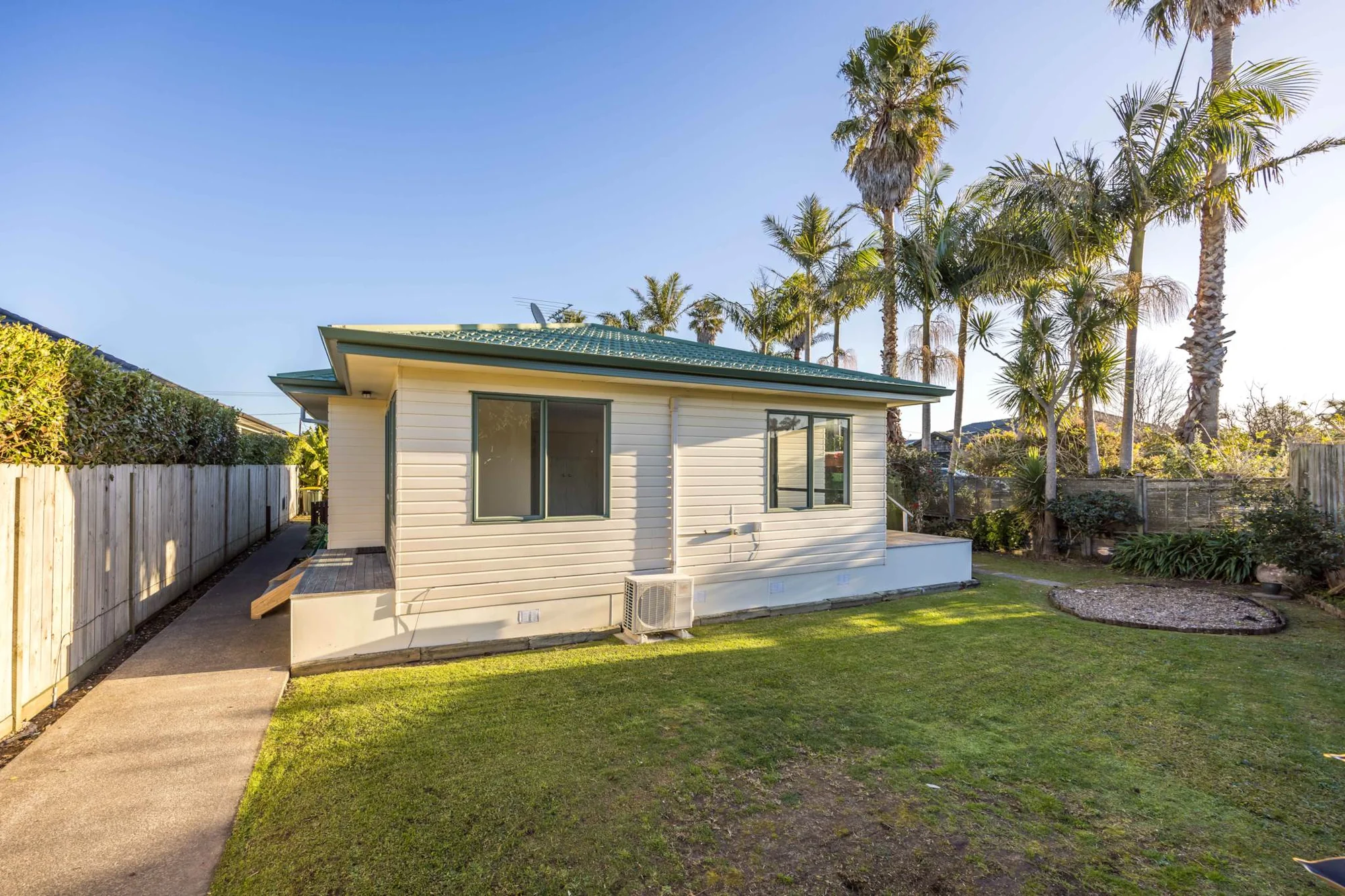 Orewa 3 Bedroom Buy Smart. Live Better.