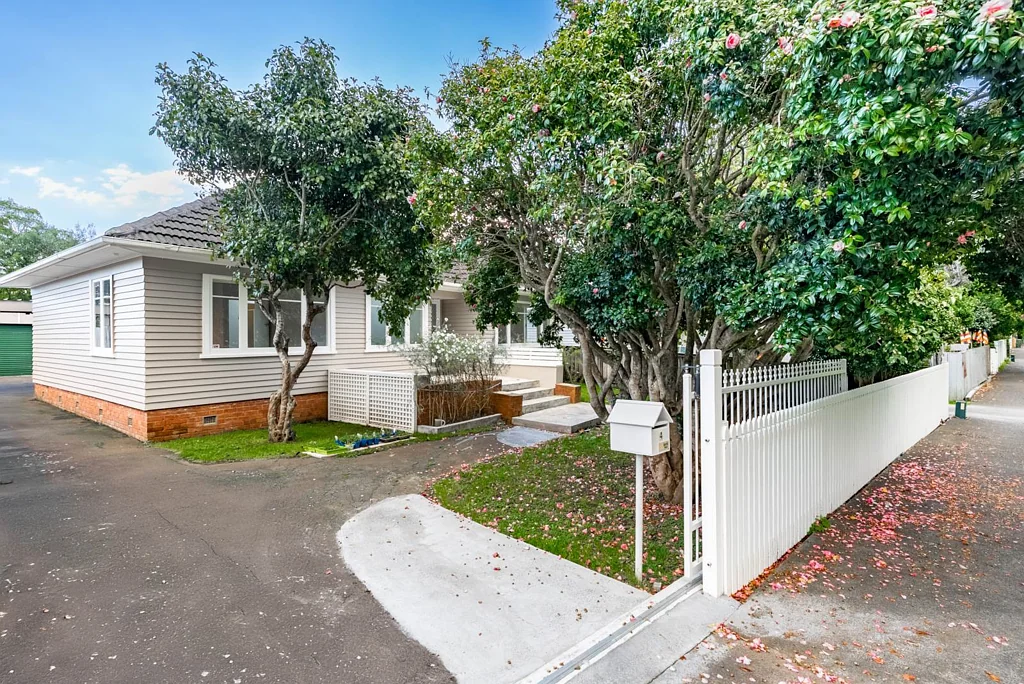 4 Grand Drive, Remuera, Auckland City, Auckland
