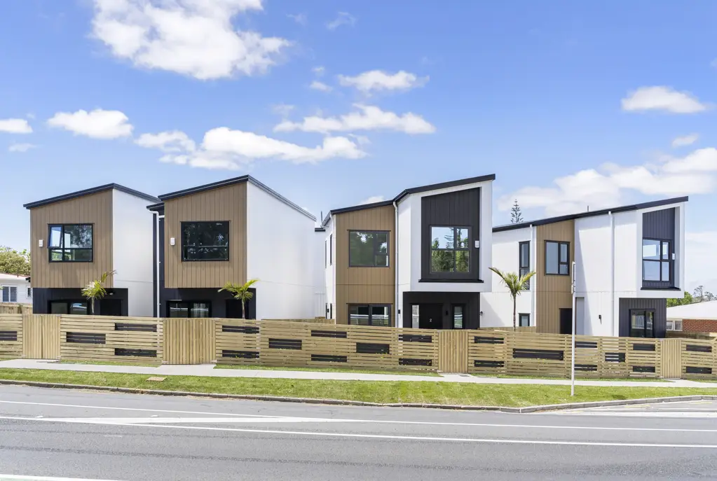 Te Atatu South 2房  Stand-Alone Home in Te Atatu South