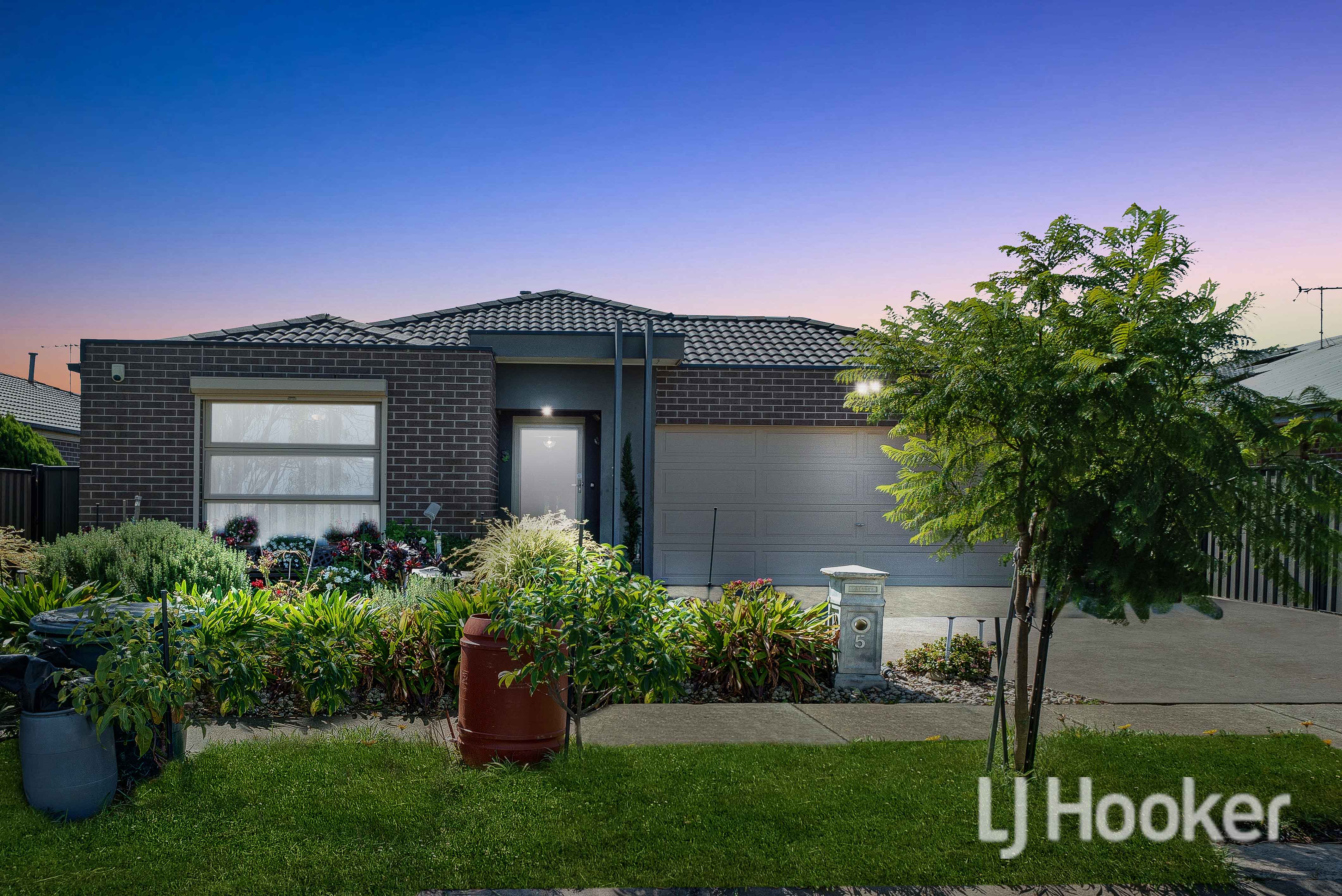 5 WATTLE BARK PL, MELTON VIC 3337, 0部屋, 0バスルーム, House