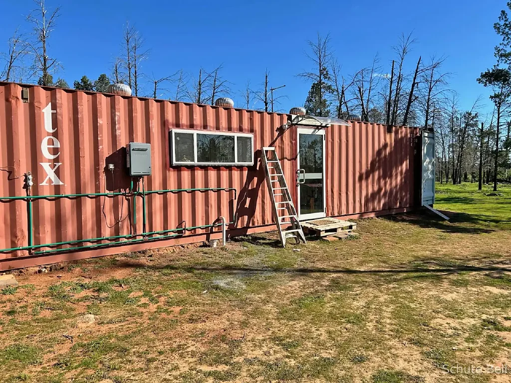 Self-Contained 1-Bedroom Shipping Container Home