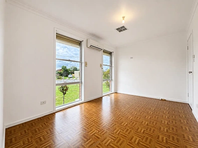 31 Tatura Crescent, Broadmeadows, VIC 3047, 3 Bedrooms, 1 Bathrooms, House