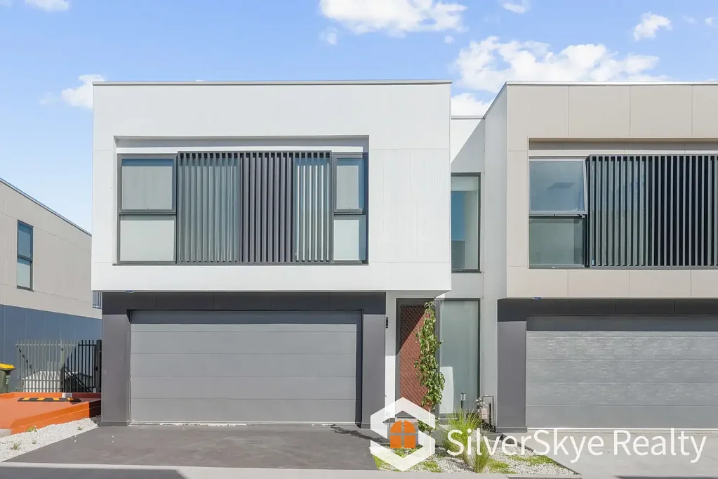 Modern Family Home in Prime Box Hill Location!