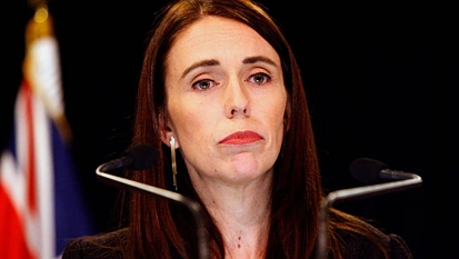 中国网民“盘问”Jacinda：新西兰未来对中国能免签吗？