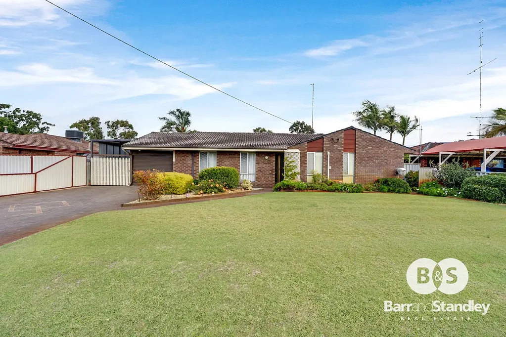 Carey Park 3房  Family Living. Great Entertaining. Convenient Location.