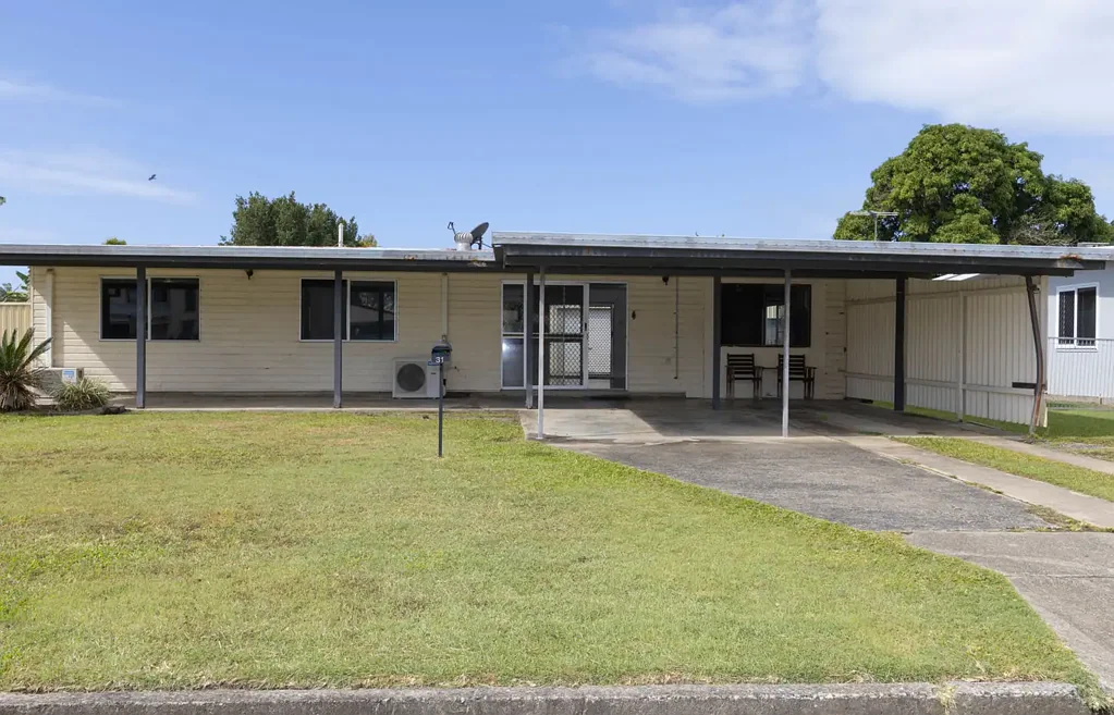 South Mackay 3ห้องนอน Renovators 3 bedroom home close to Beaches and Mackay