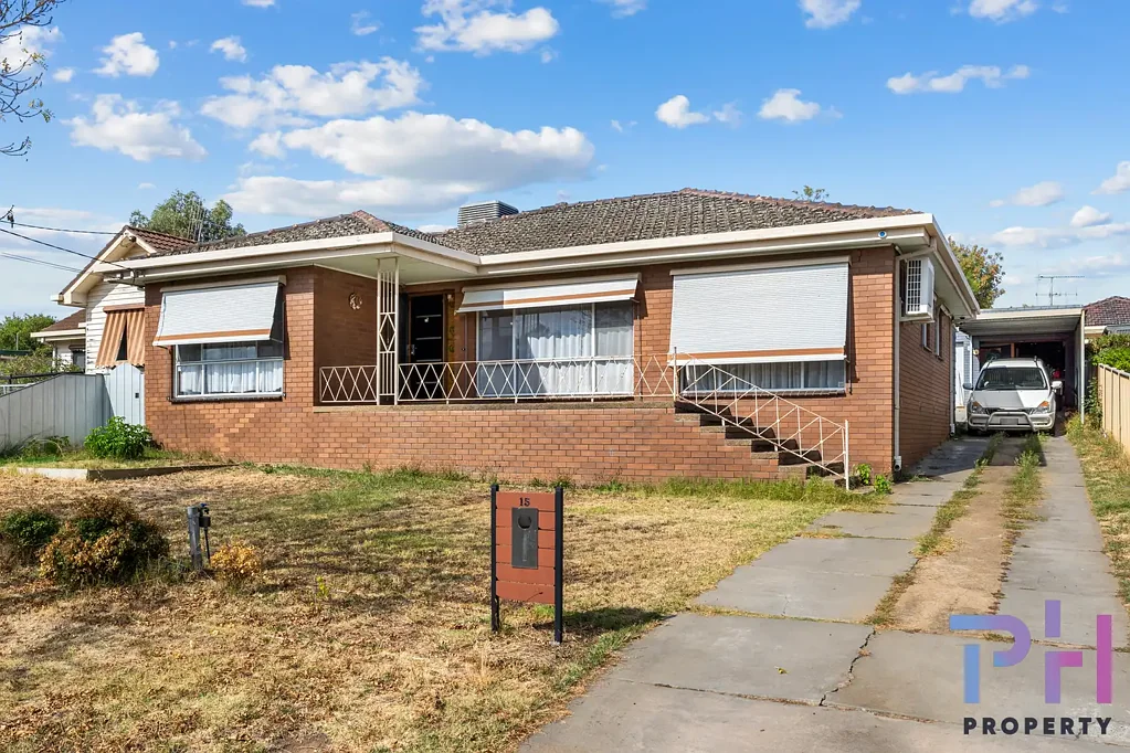 15 Benjamin Street, Kangaroo Flat, VIC 3555
