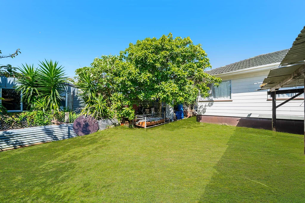 Mangere Bridge 3房 立即行动！1000㎡地块，家庭住宅+迷你果园，兼具灵活性与未来潜力！ MASSIVE 1000m2  opportunity in Mangere Bridge