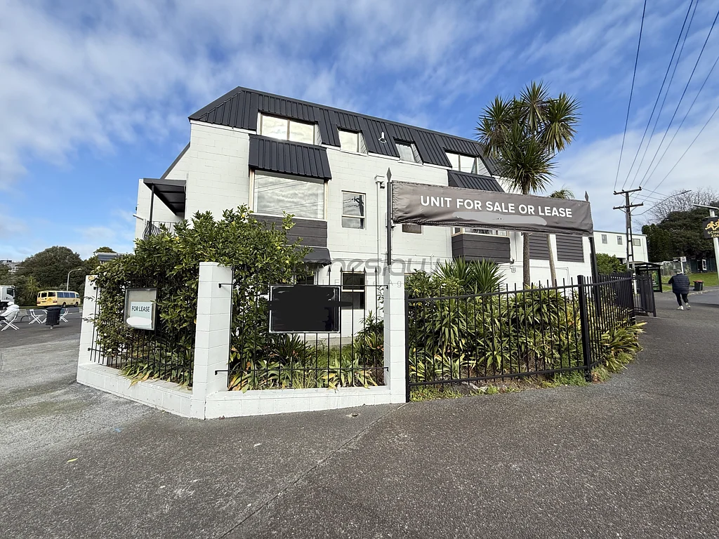 Glendowie Exceptionally visible Commercial Gem
