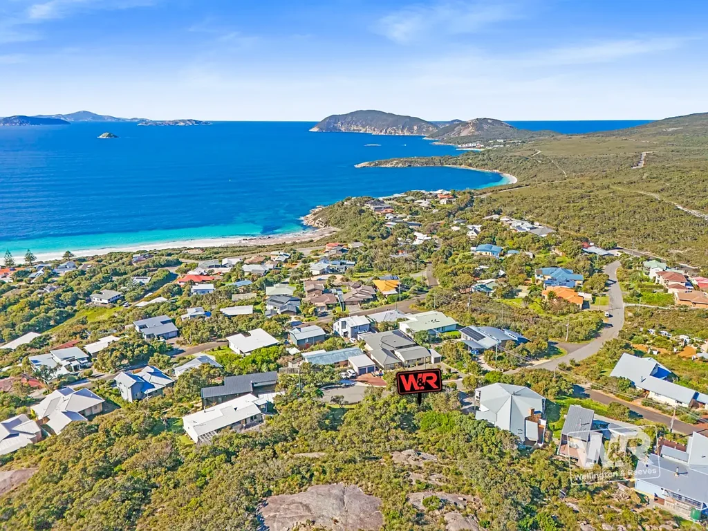 17 Caledonia Crescent, Goode Beach, WA 6330