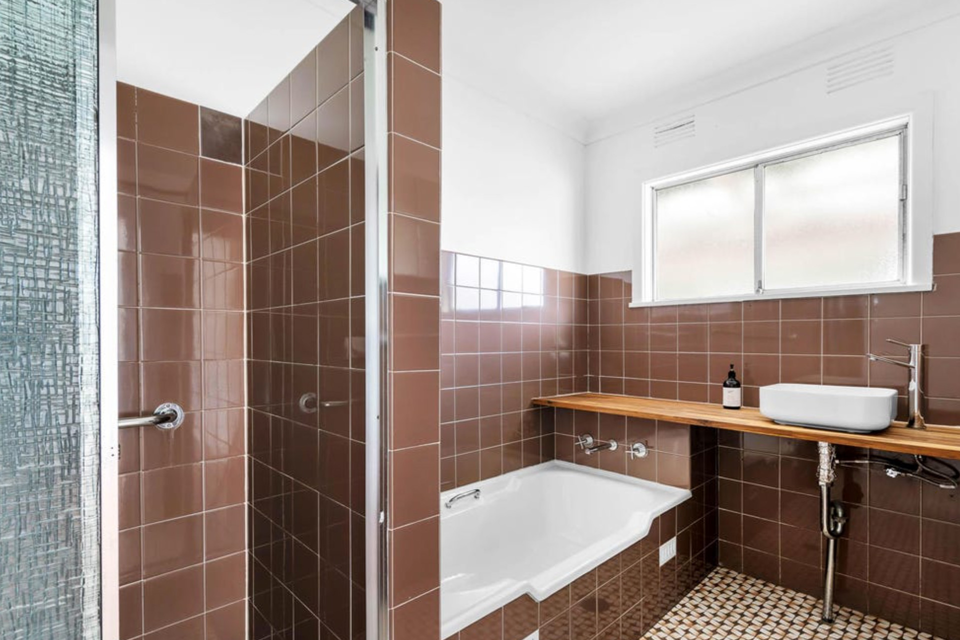 4 LEATHAM AV, NOWRA NSW 2541, 0 chambres, 0 salles de bain, House