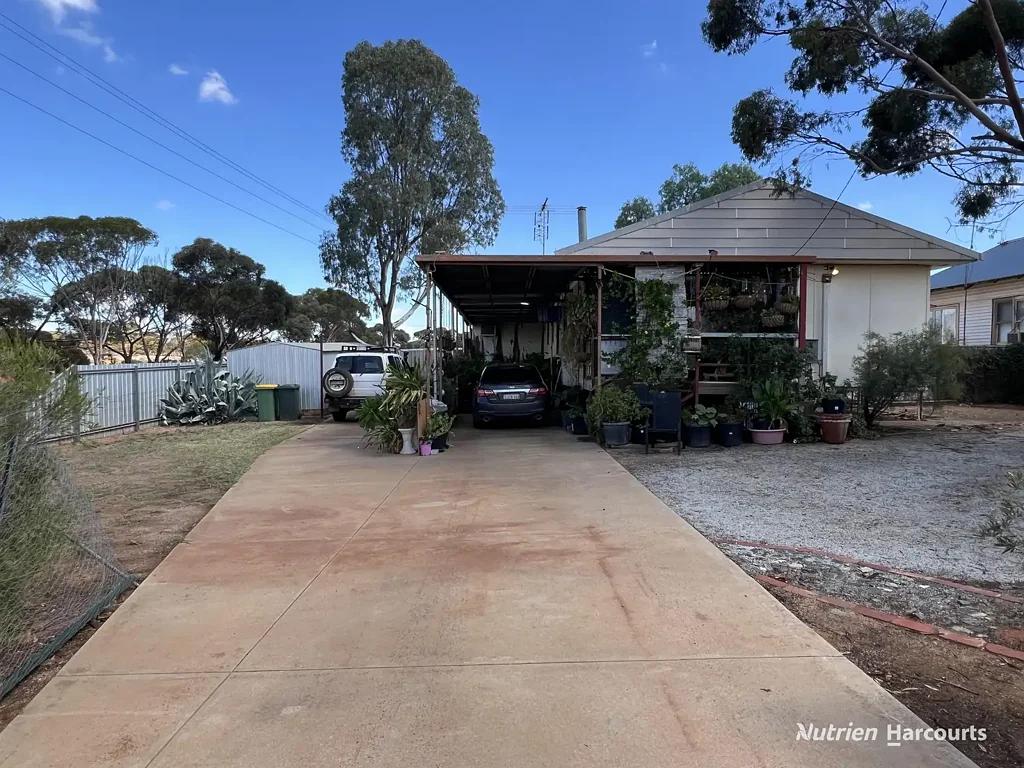 2 Altair Street, Southern Cross, WA 6426