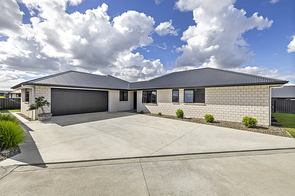 Te Awamutu 5房  5 bedrooms, carefree living