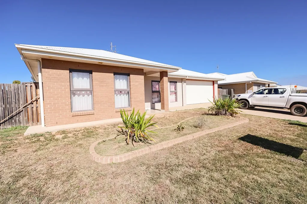 248 Upper McDowall Street, Roma, QLD 4455