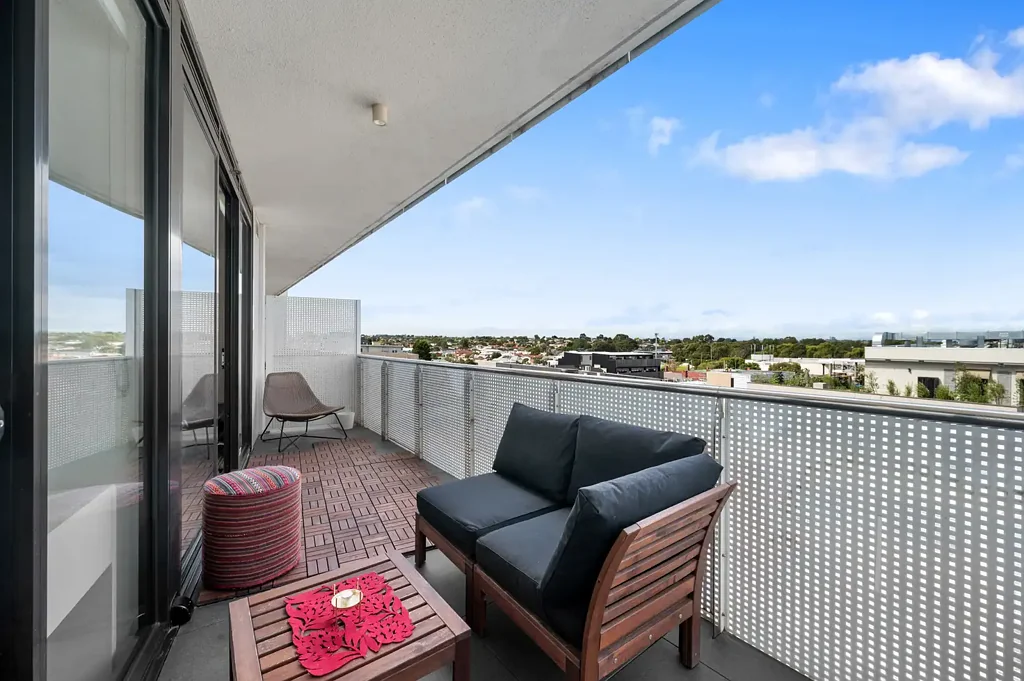 Fully Furnished Executive Apartment in the Heart of Northcote