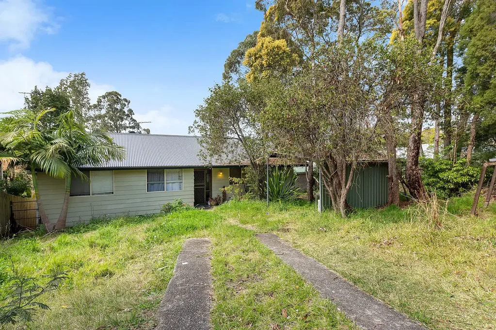 Berowra 3Kwarto Rare opportunity, five lots, two titles with DA approval