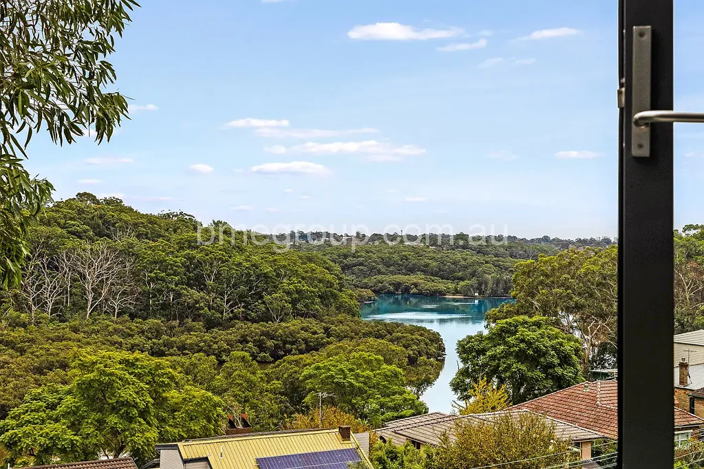 Lane Cove 2ਬੈੱਡਰੂਮ Extensive Water View & Lush Park View | Corner Position | Ducted Aircon | Total Size: 101 SQM