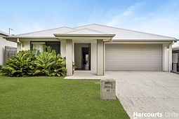 63 Stone Ridge Boulevard, Narangba