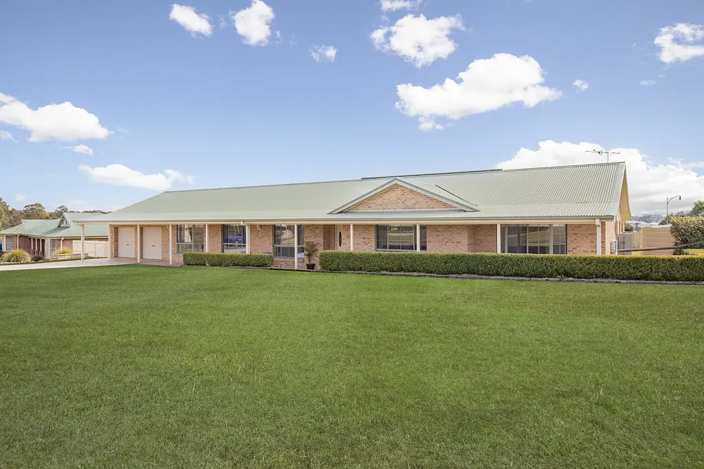 10 Hermitage Close, Thornton, NSW 2322