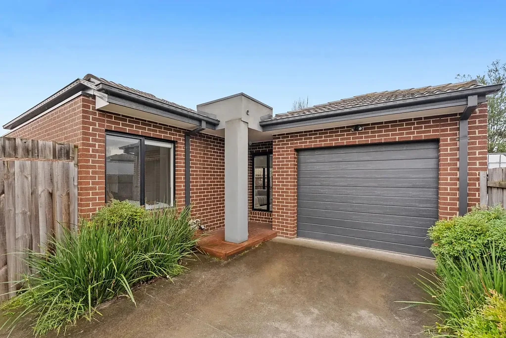 Thomastown 3房 现代舒适与时尚 Contemporary Comfort & Style