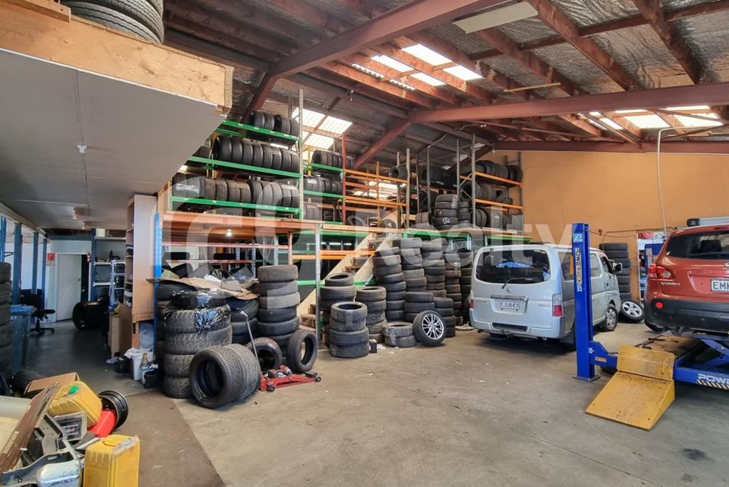 Otahuhu Road Front Otahuhu 500SQM Warehouse
