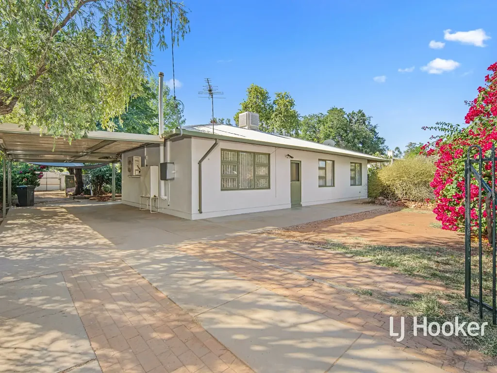 Braitling 5ਬੈੱਡਰੂਮ $495,000 – What Space!