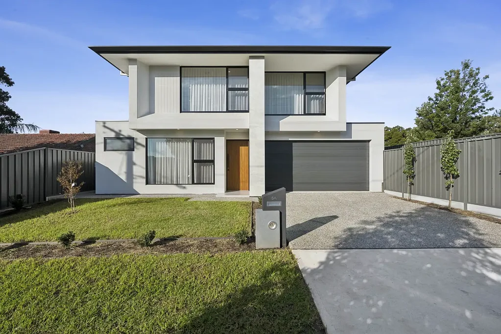 Brand New Luxury Family Home in the Heart of Rostrevor!