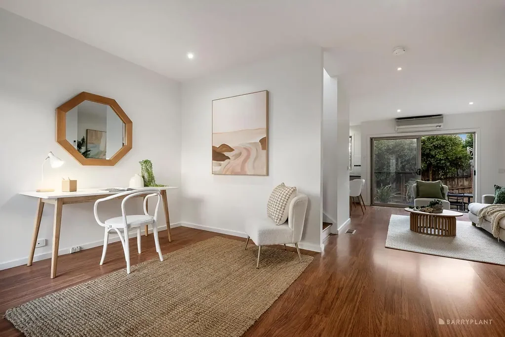 Templestowe 4Moenga Contemporary Class and Convenience on Templestowe Village