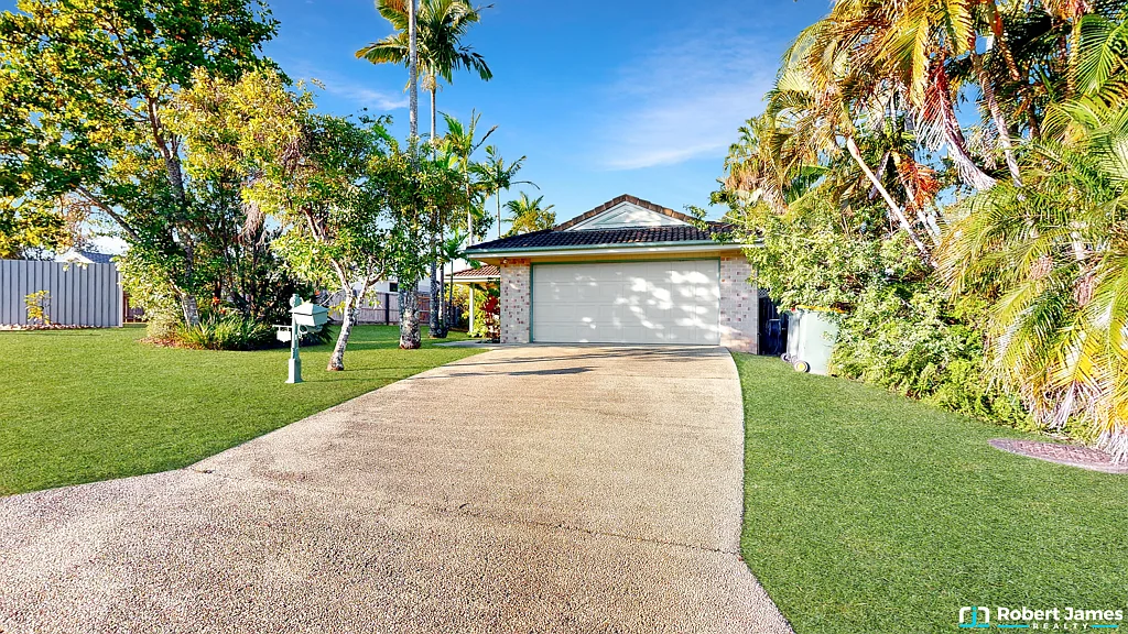 25 Woolumba Street, Tewantin, QLD 4565