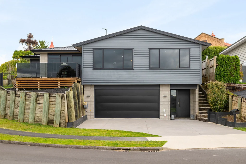 Huntly 3chambre Experience Modern Hillside Living