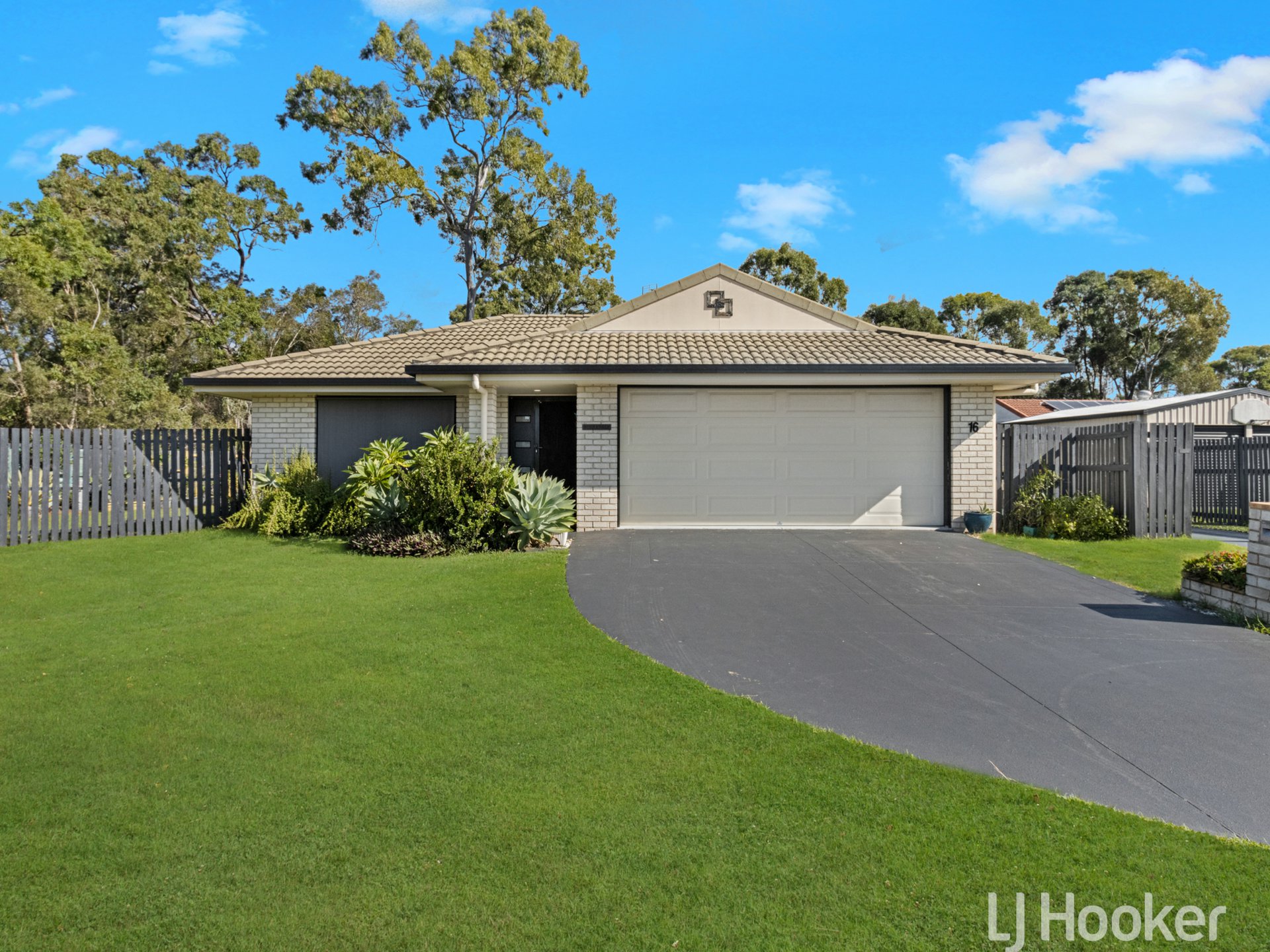 16 JEWEL CT, URANGAN QLD 4655, 0 Schlafzimmer, 0 Badezimmer, House