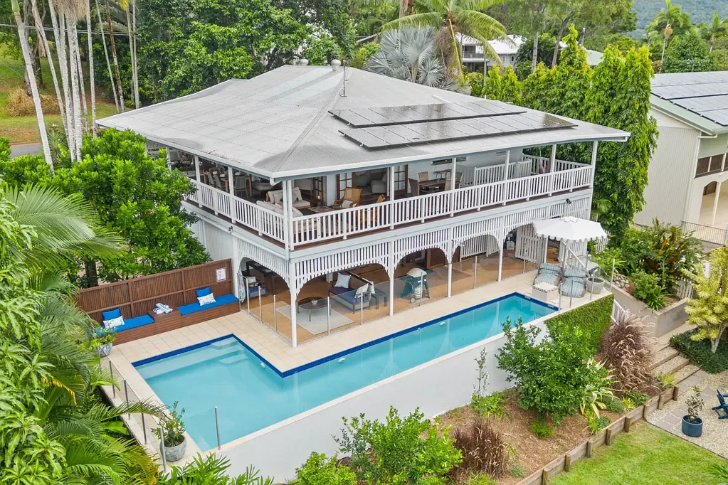 Freshwater 4部屋 EQUISITE ELEGANCE IN ELEVATED FRESHWATER - A MUST SEE HOME!
